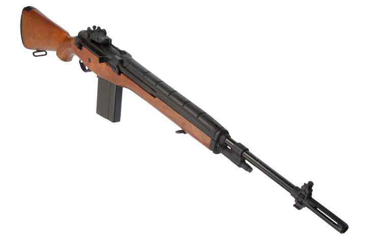 Rifle receiver, operating rod and detachable box magazine